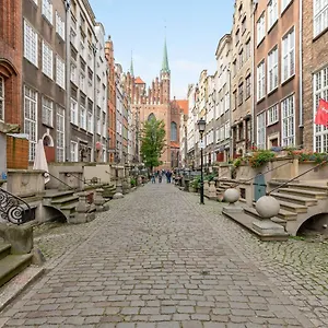 https://downtown-apartments-old-town-mariacka.gdanskhotel.org