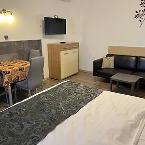https://rezidence-davids.praguehotelsweb.com